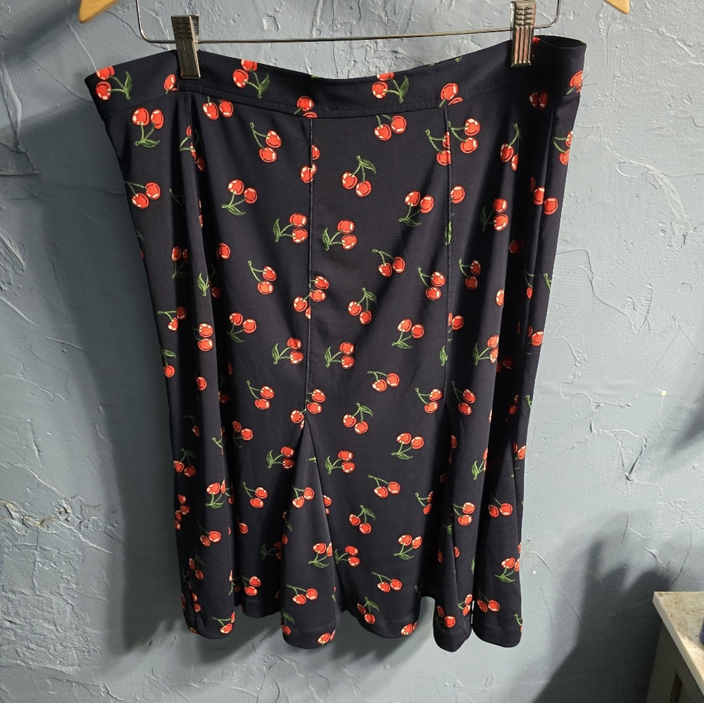 Talbots Cherry Print Navy Blue Skirt Sz 12